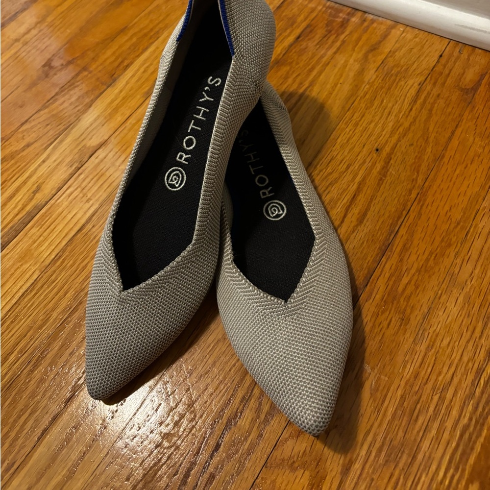 Rothys Point Flat Birdseed Flax Grey 7